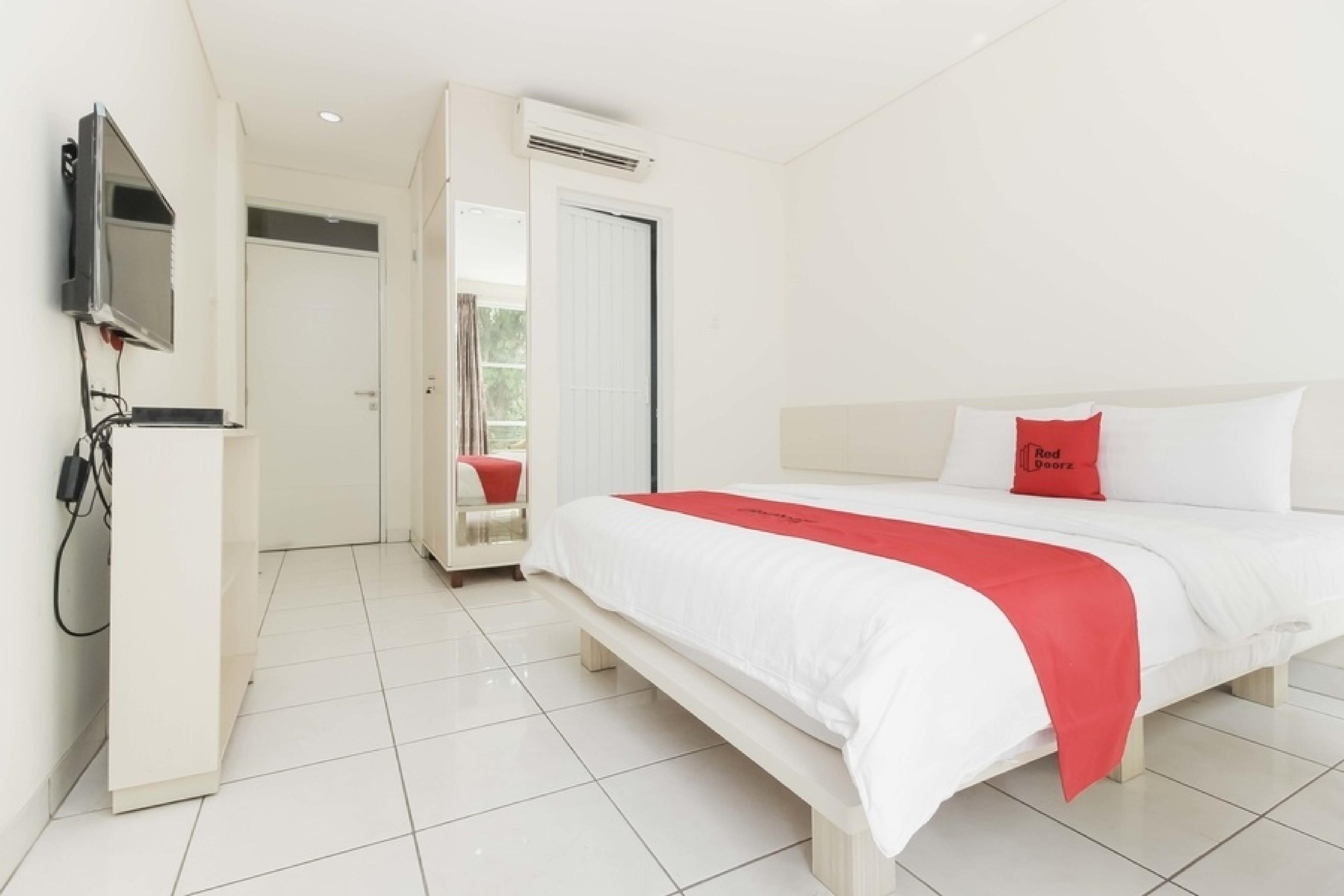 Reddoorz Near Pancoran Jacarta Exterior foto