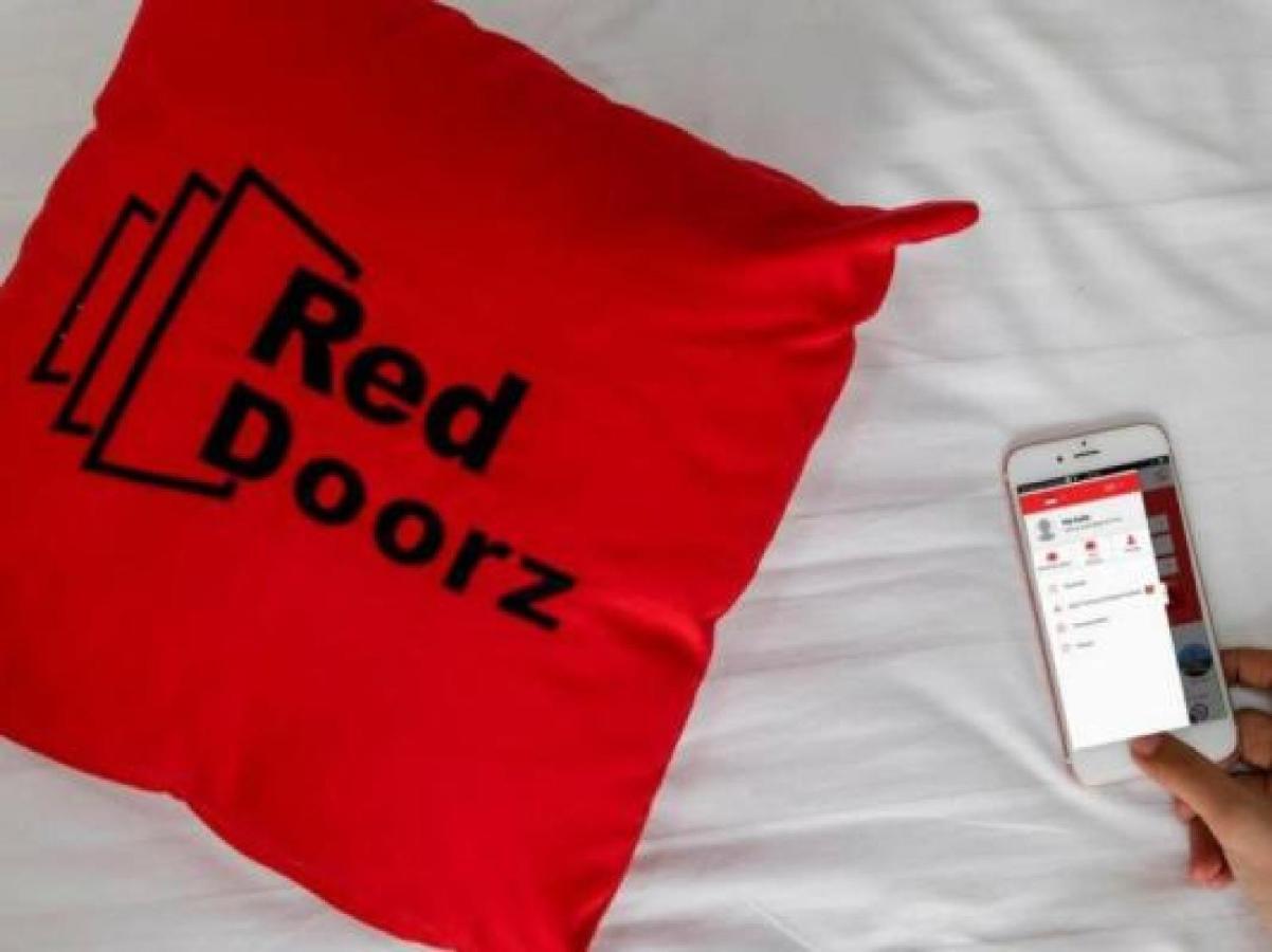 Reddoorz Near Pancoran Jacarta Exterior foto